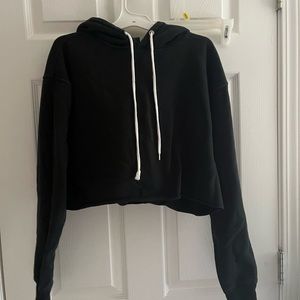 Black cropped hoodie